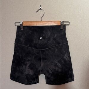 lululemon athletica High-Rise Black Marble Print Bike Shorts